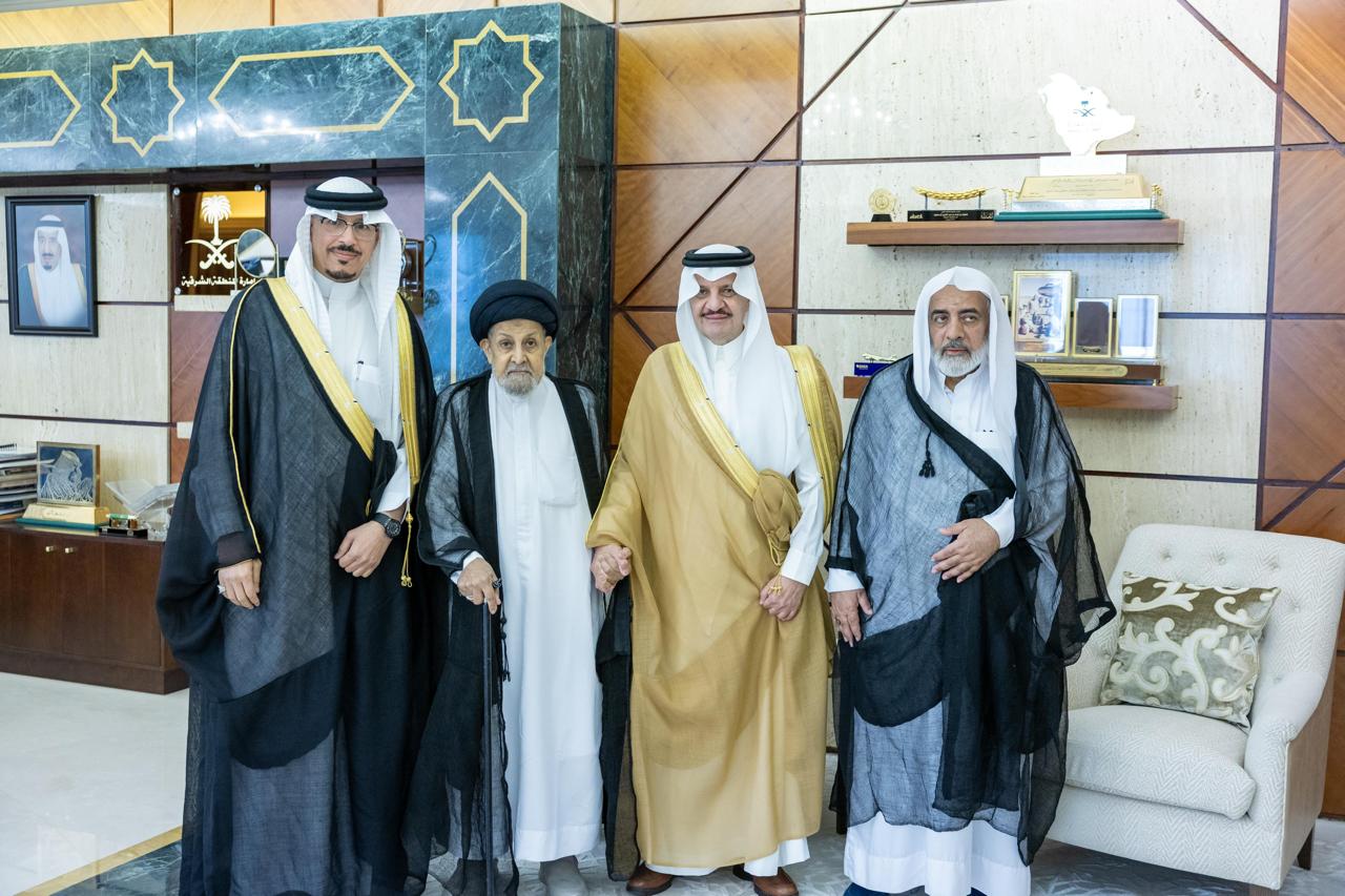 السيد علي الناصر السلمان يُؤسّس مسجد الإمام الحسين بالدمام